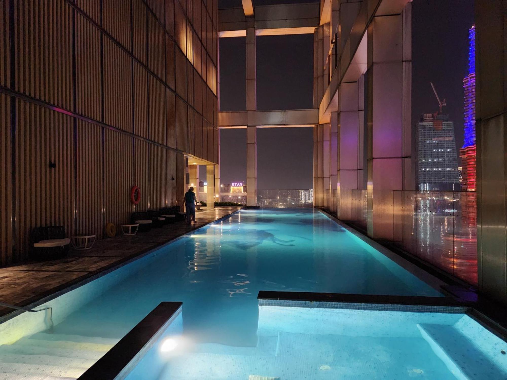 Victoria Home Tropicana The Residence Klcc Bukit Bintang Kuala Lumpur Exterior photo