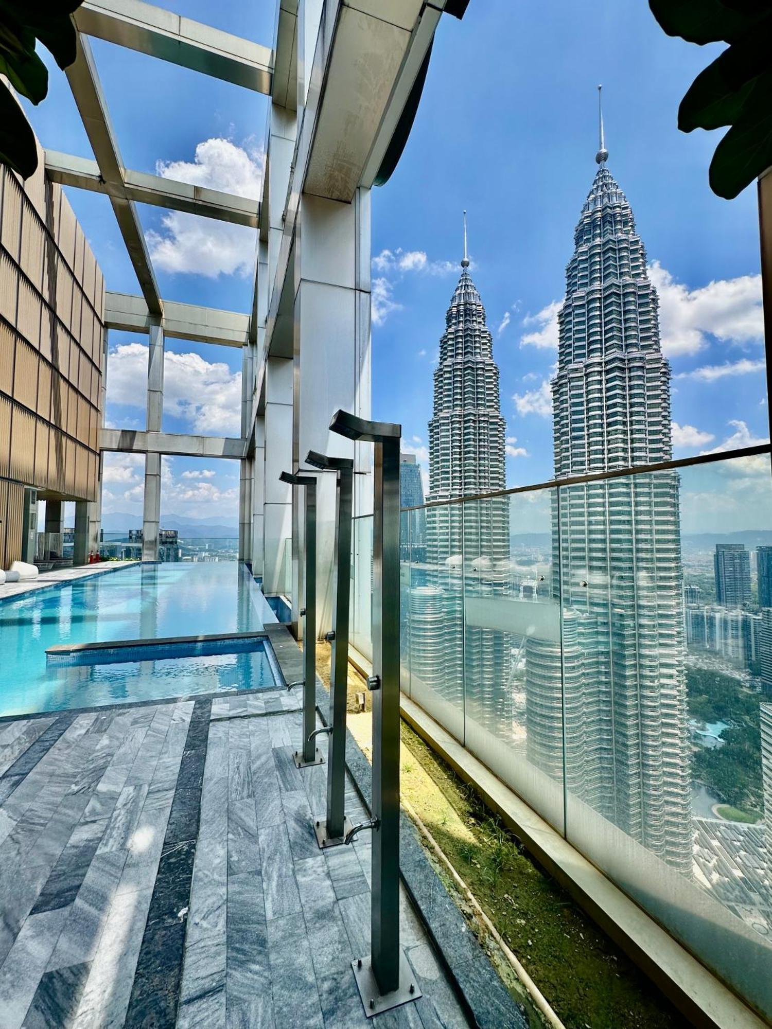 Victoria Home Tropicana The Residence Klcc Bukit Bintang Kuala Lumpur Exterior photo